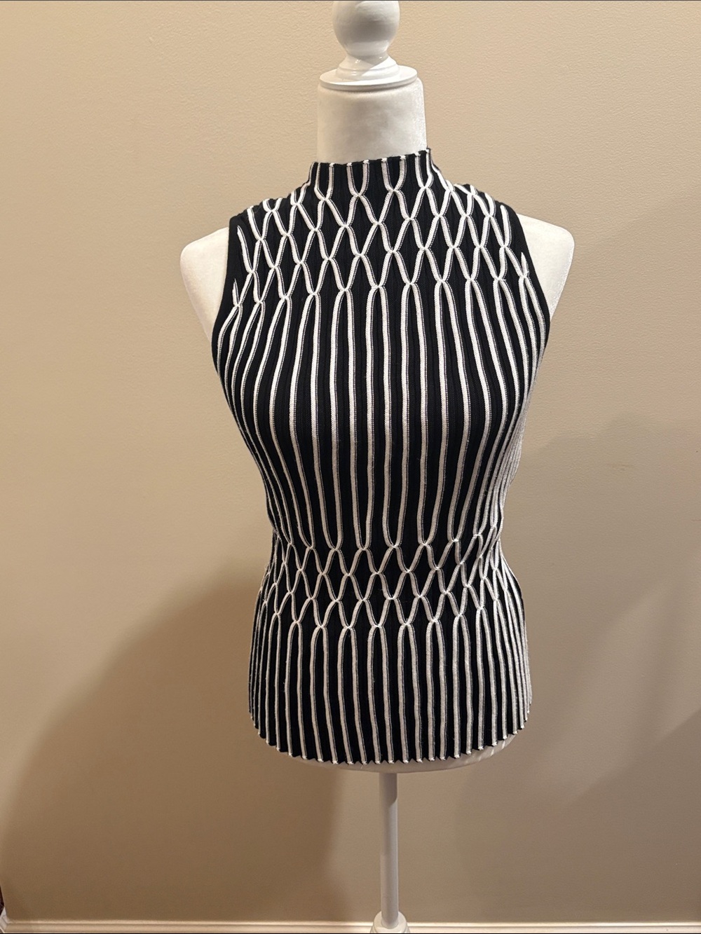 White House Black Market Mock Neck Sleeveless Stretchy SweaterTank